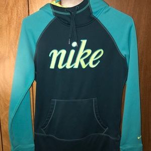 Nike Sweatshirt!!
